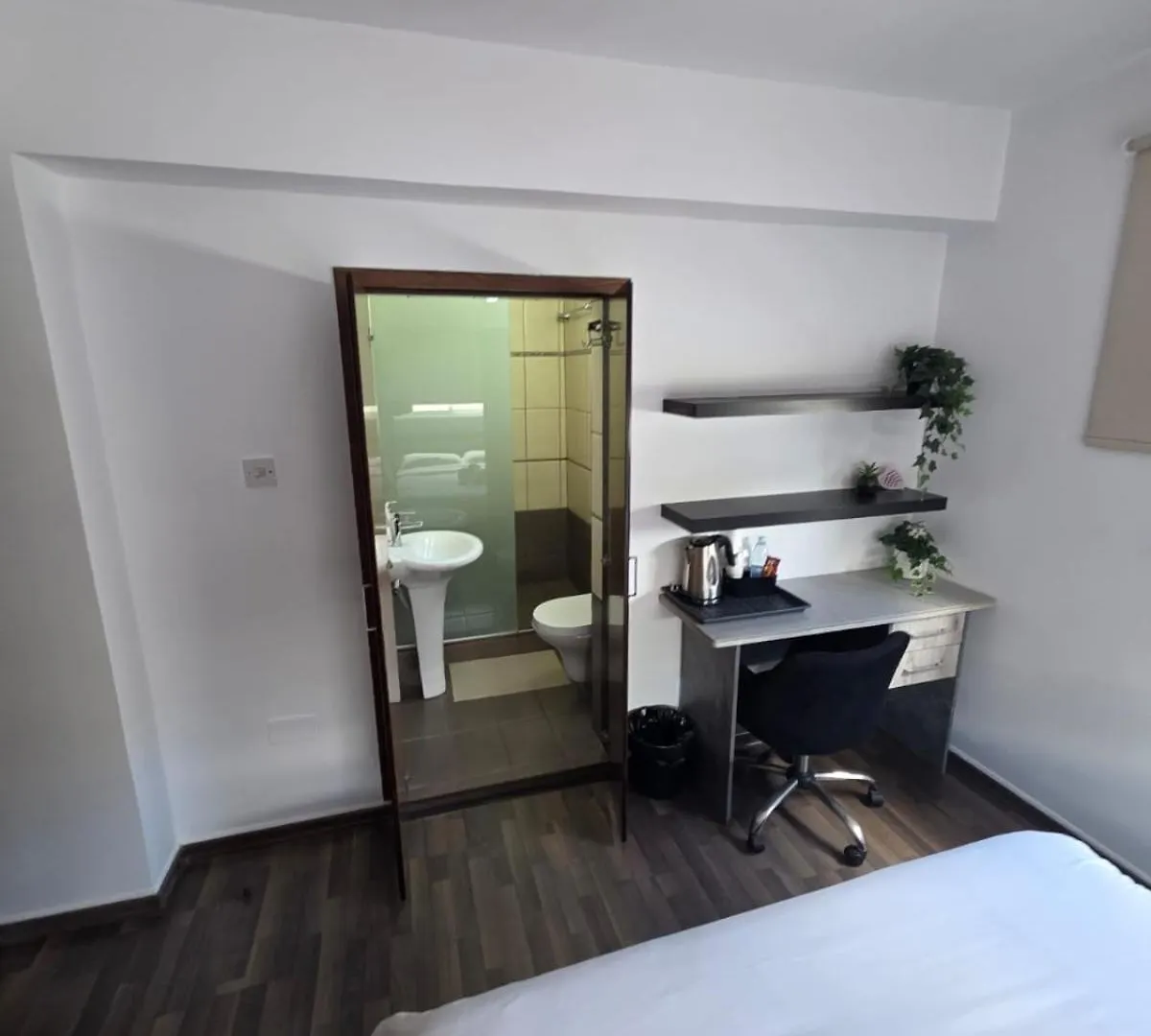 Town Centre Suites Larnaca 2*,