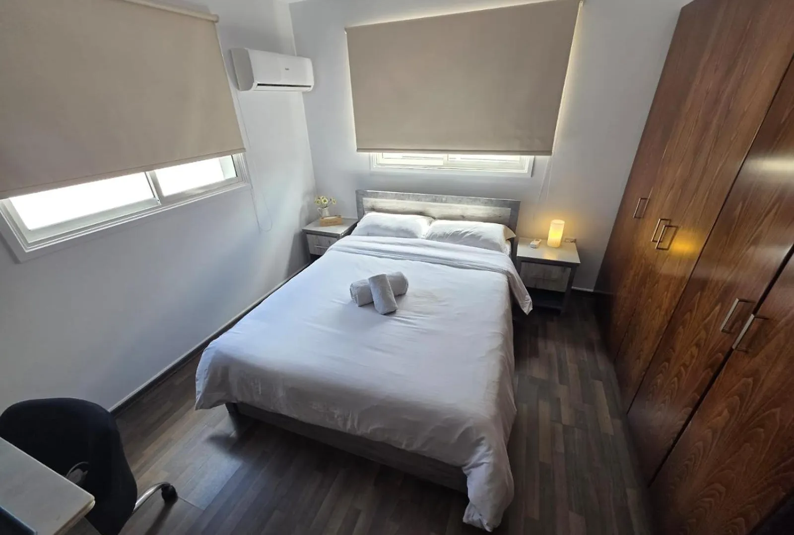 Vendégház Town Centre Suites Lárnaka